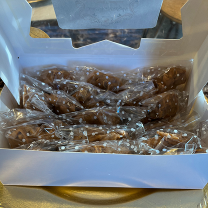 Magnolia Box - Regular Pecan Candy